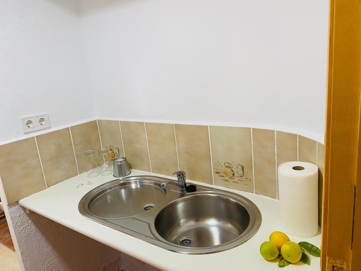 Hostal Villa Senese Peguera Buitenkant foto