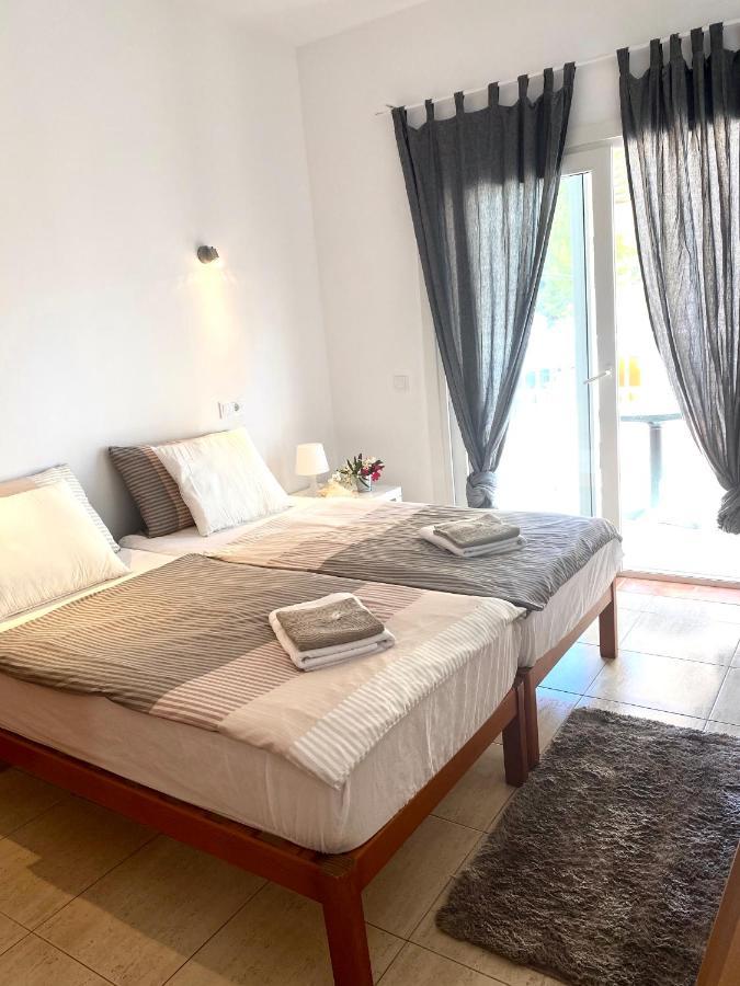 Hostal Villa Senese Peguera Buitenkant foto