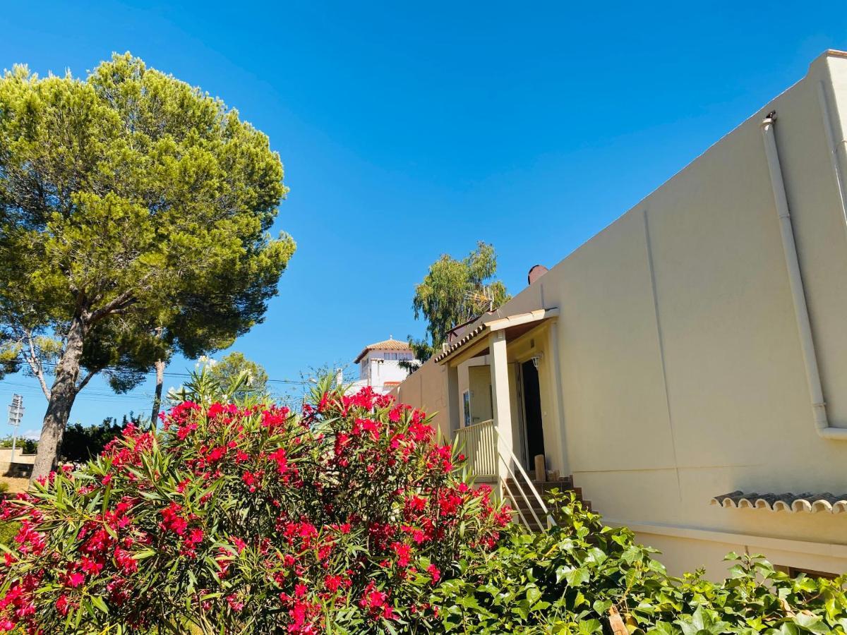 Hostal Villa Senese Peguera Buitenkant foto