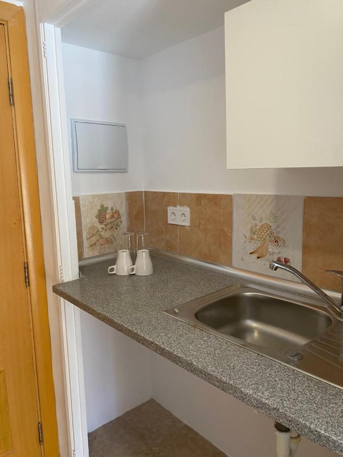 Hostal Villa Senese Peguera Buitenkant foto