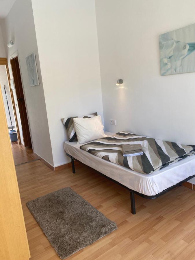 Hostal Villa Senese Peguera Buitenkant foto