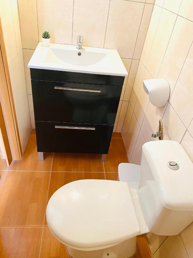 Hostal Villa Senese Peguera Buitenkant foto