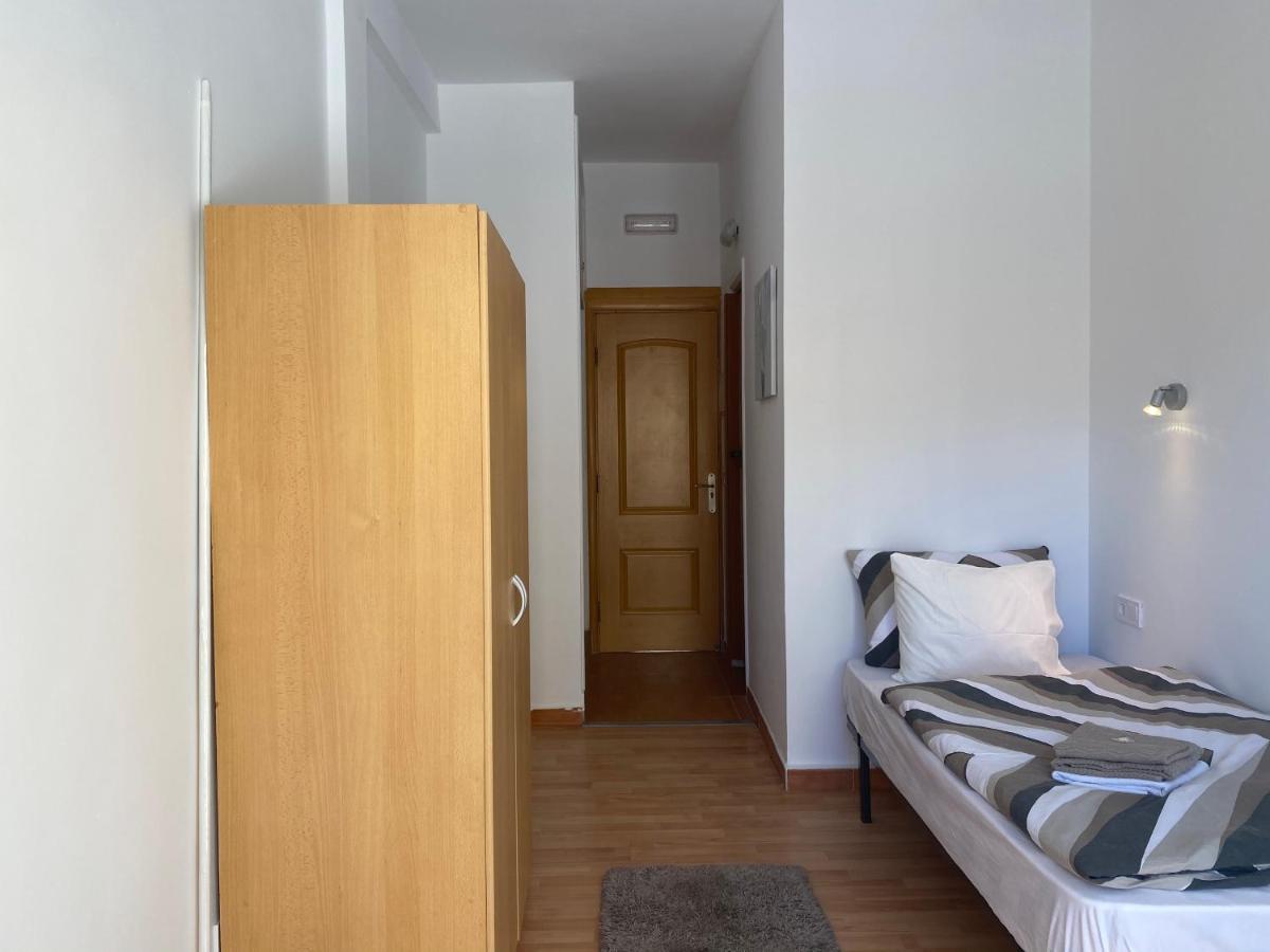 Hostal Villa Senese Peguera Buitenkant foto